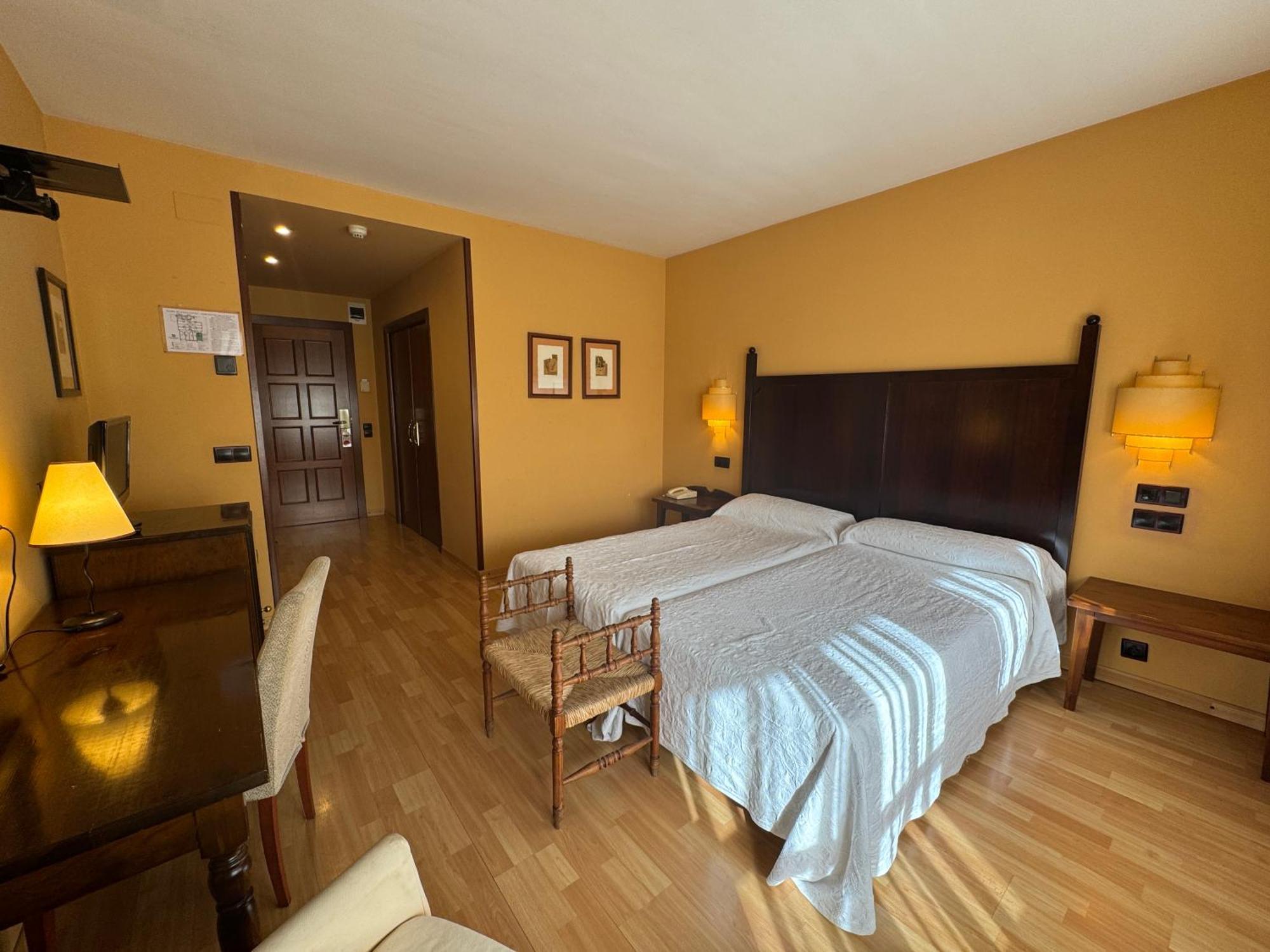 Hotel Cotiella Кампо Экстерьер фото
