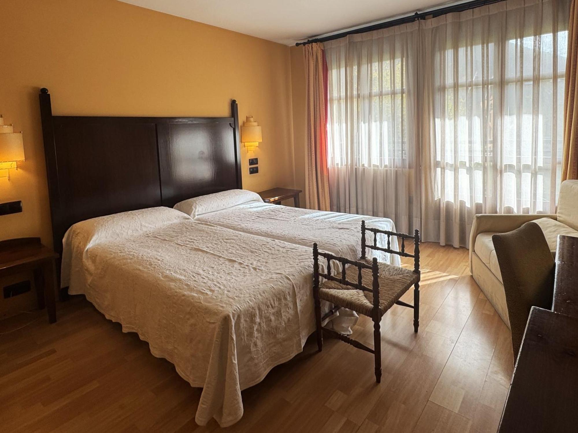 Hotel Cotiella Кампо Экстерьер фото