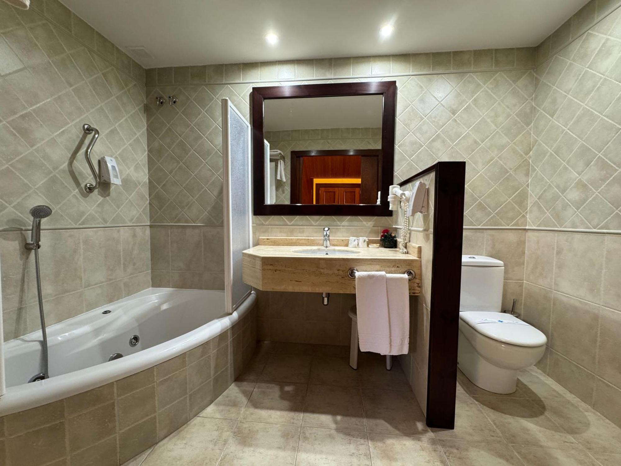 Hotel Cotiella Кампо Экстерьер фото