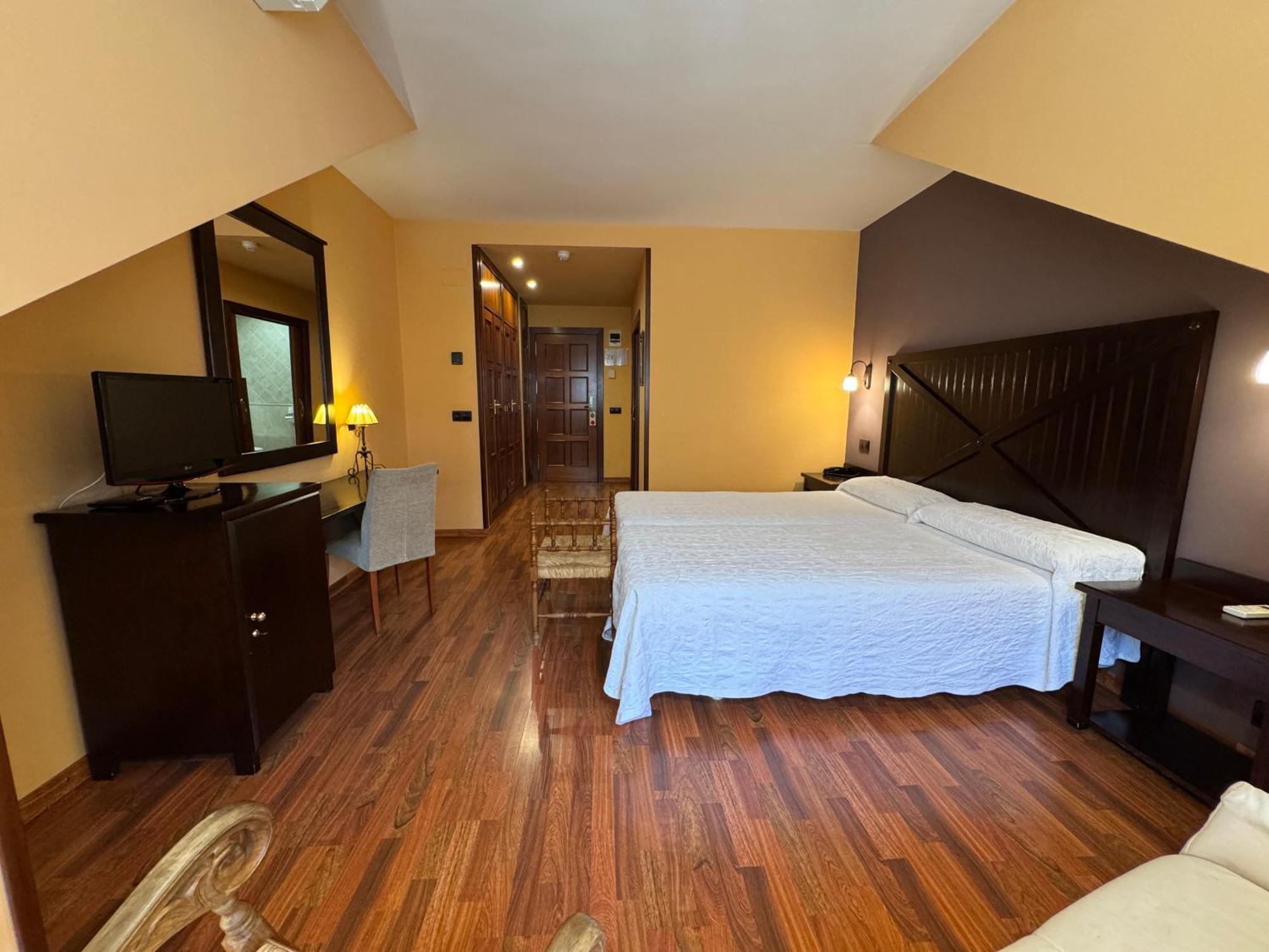 Hotel Cotiella Кампо Экстерьер фото