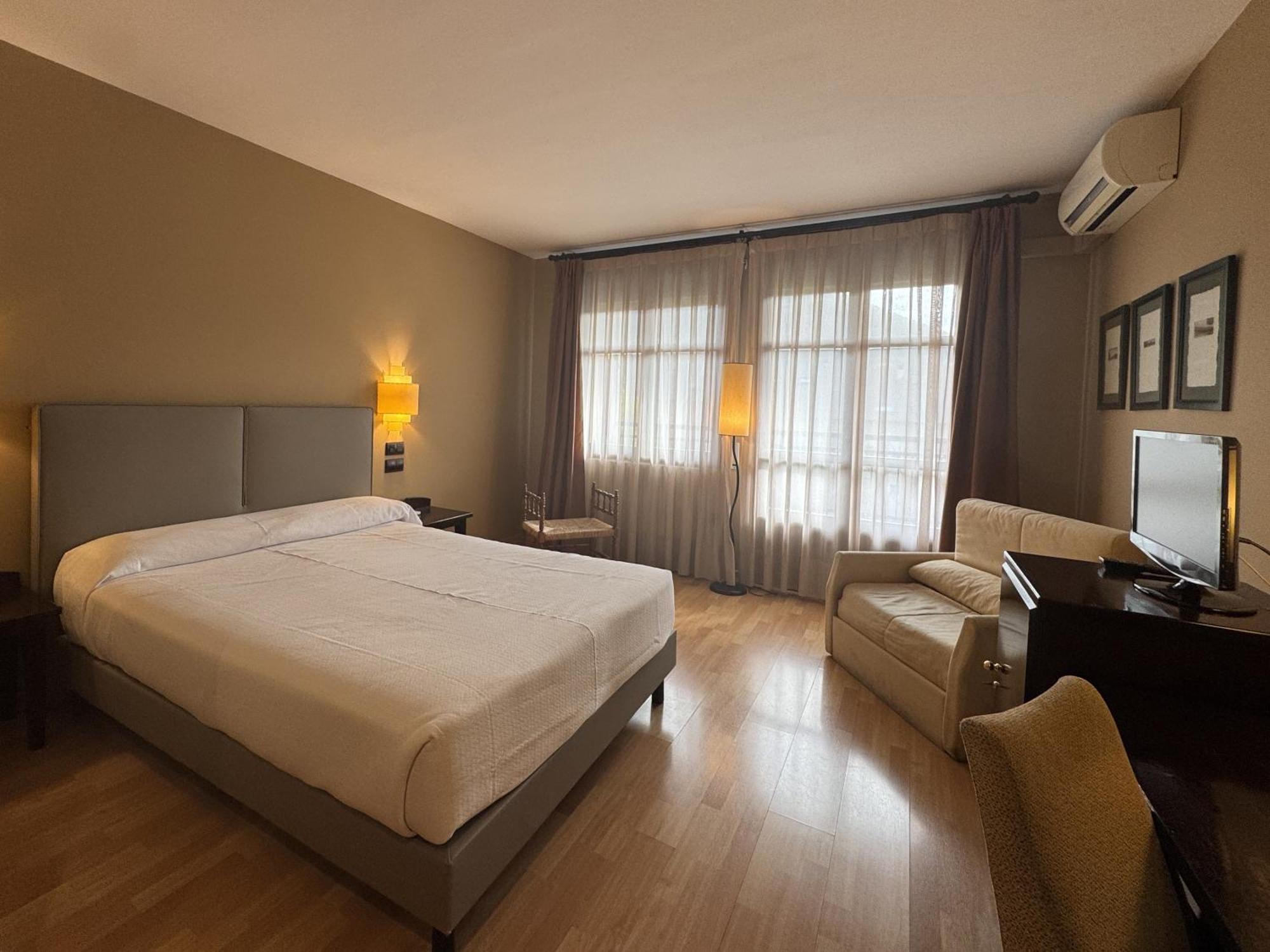 Hotel Cotiella Кампо Экстерьер фото